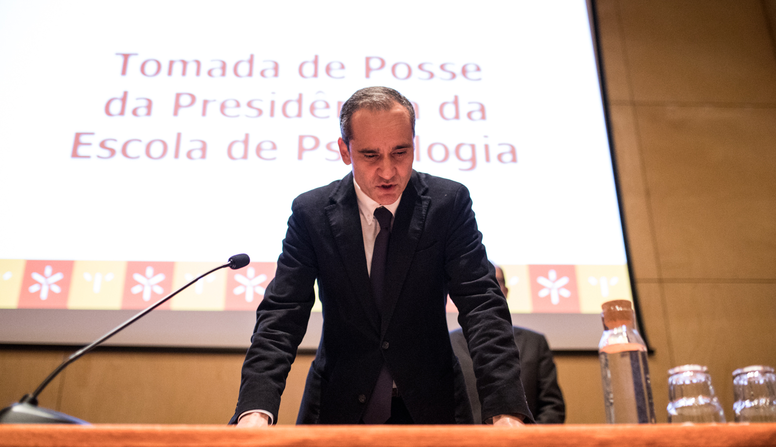 Thumbnail da galeria Tomada de posse Escola Psicologia